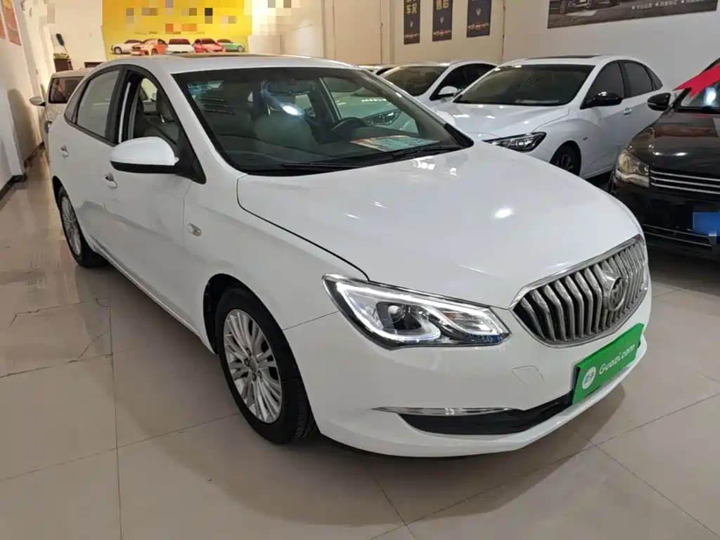 Фото 4 - Buick Excelle