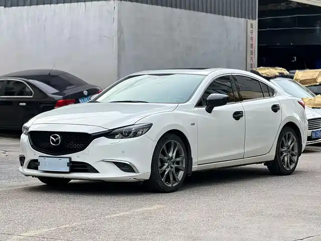 Mazda Atenza 2017 2.5L Skyactiv-G Premium