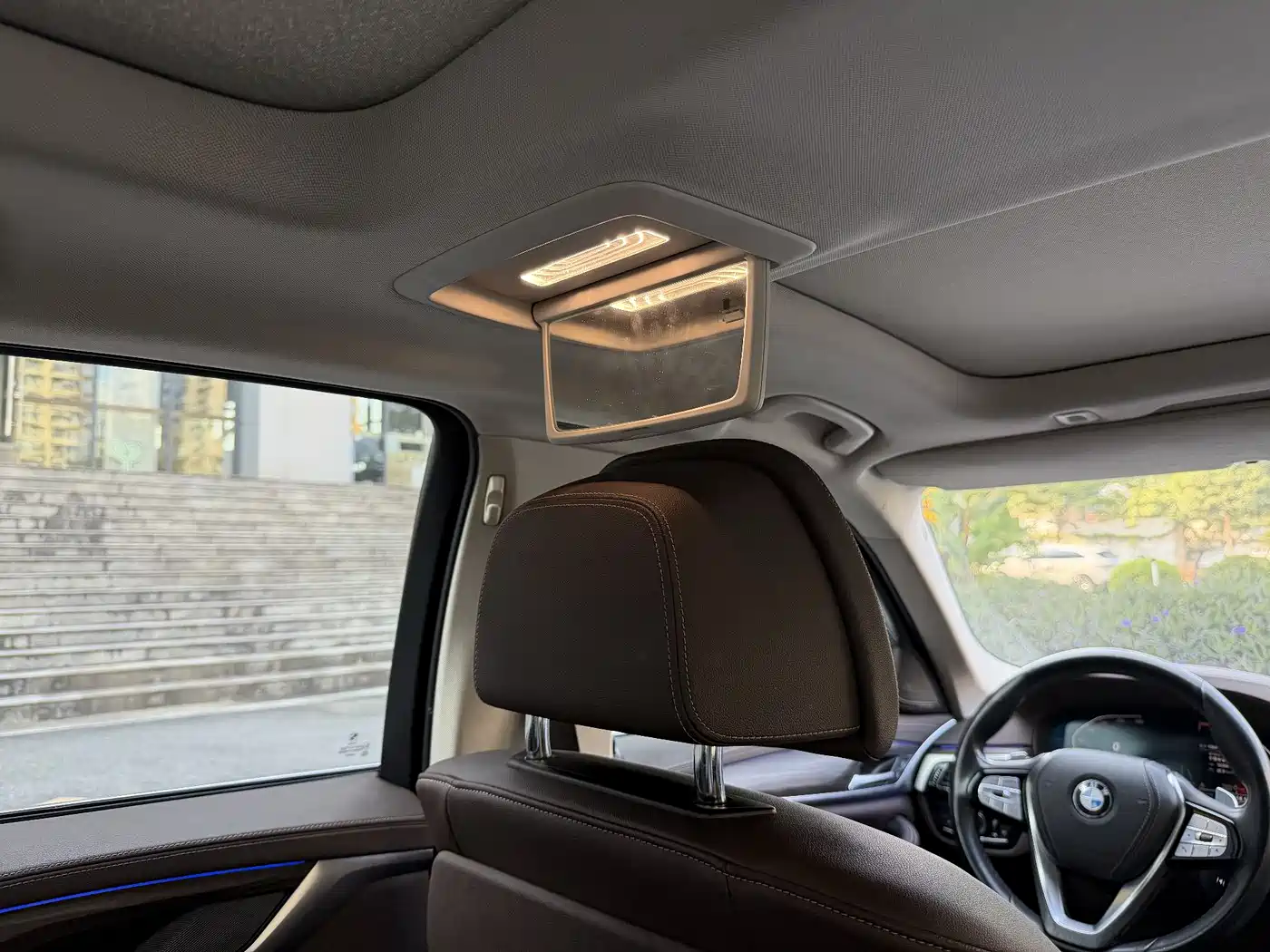 BMW 5 Series 2021 530Li Premium Luxury Package фото 15