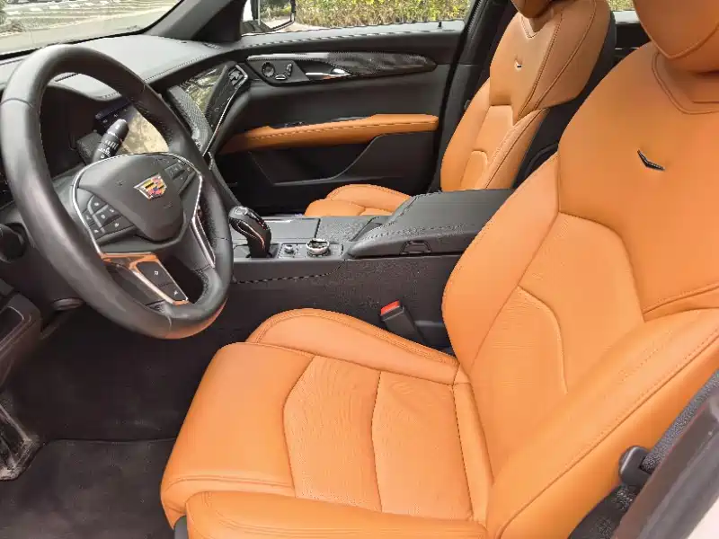 Cadillac CT6 2019 28T Luxury Model фото 11