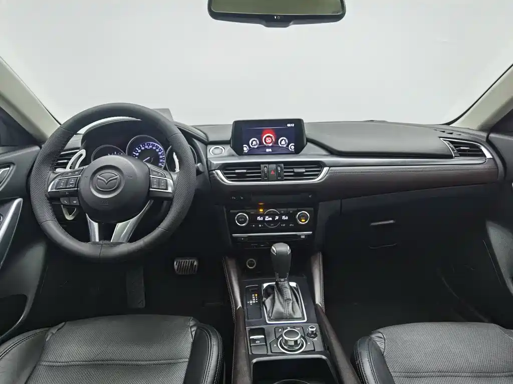 Фото 5 - Mazda Atenza