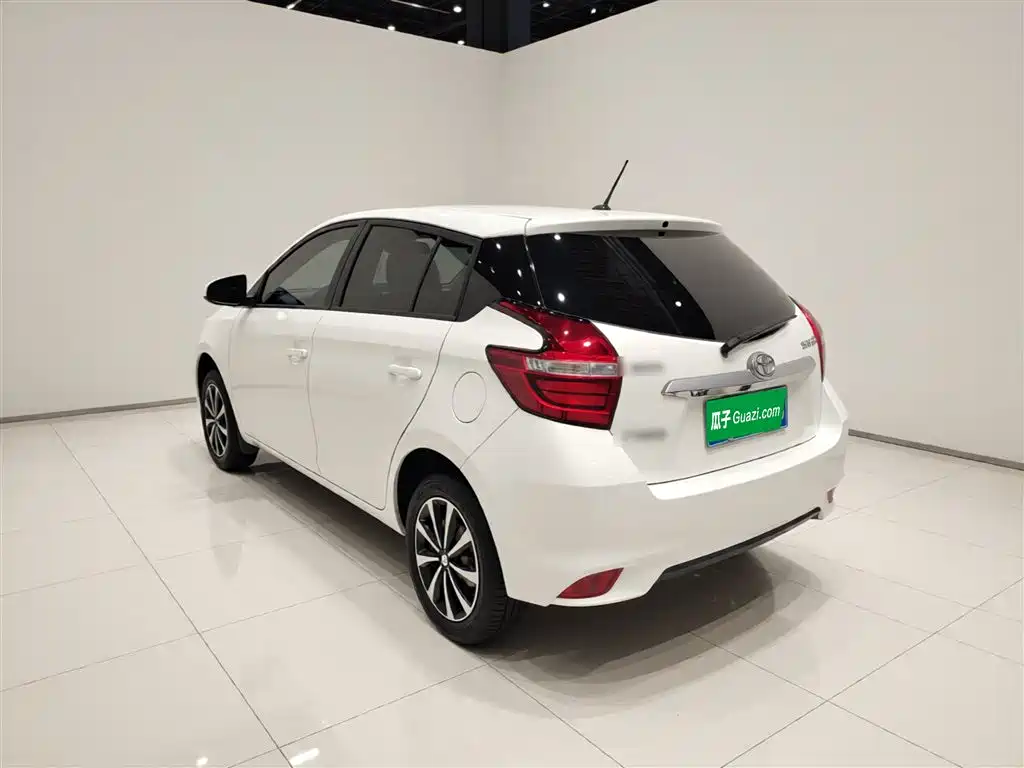 Toyota YARiS L Zhi Xuan 2016 Facelift 1.5E CVT Charming Edition фото 5