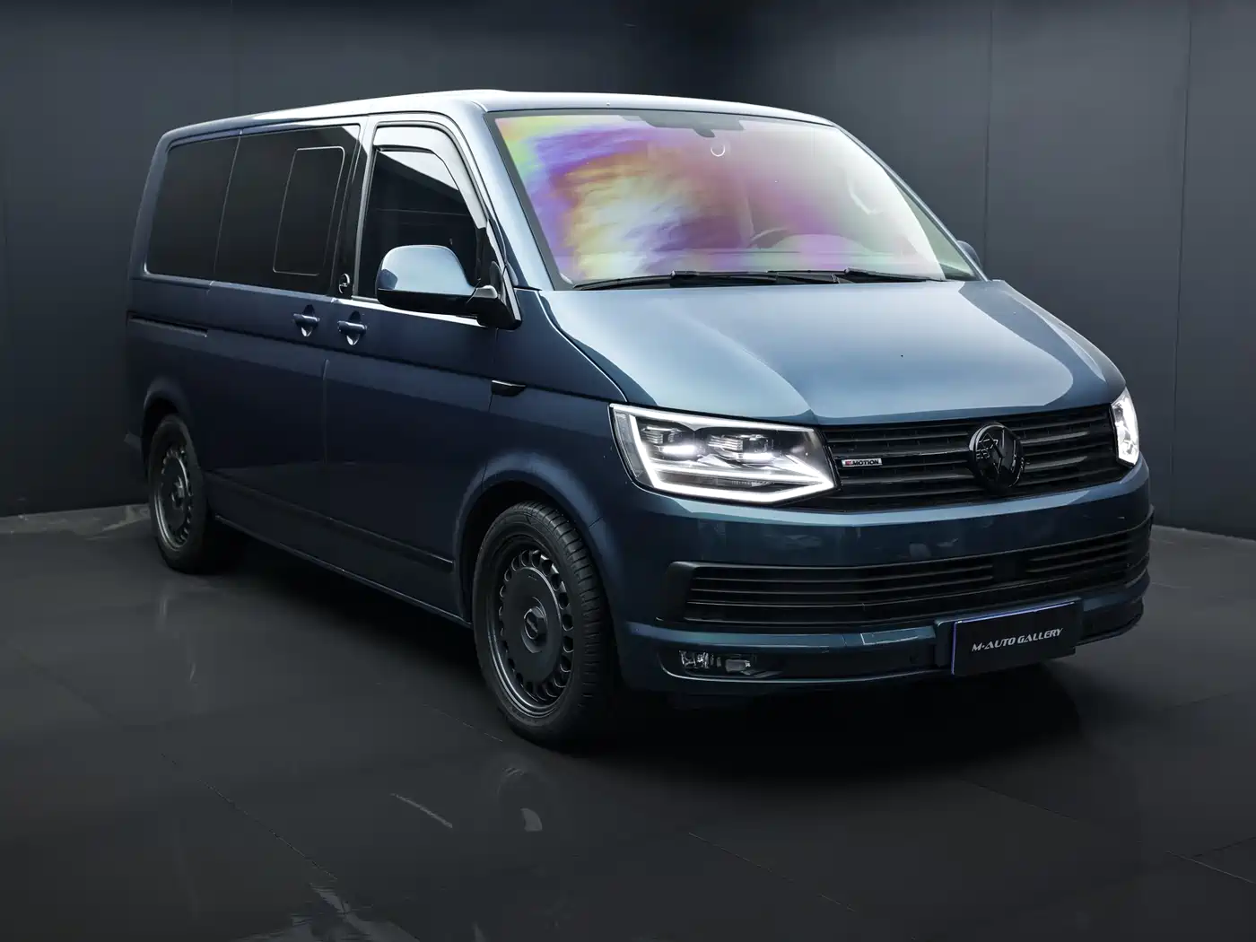 Volkswagen Multivan 2019 2.0TSI 4WD Premium 7-seater фото 3