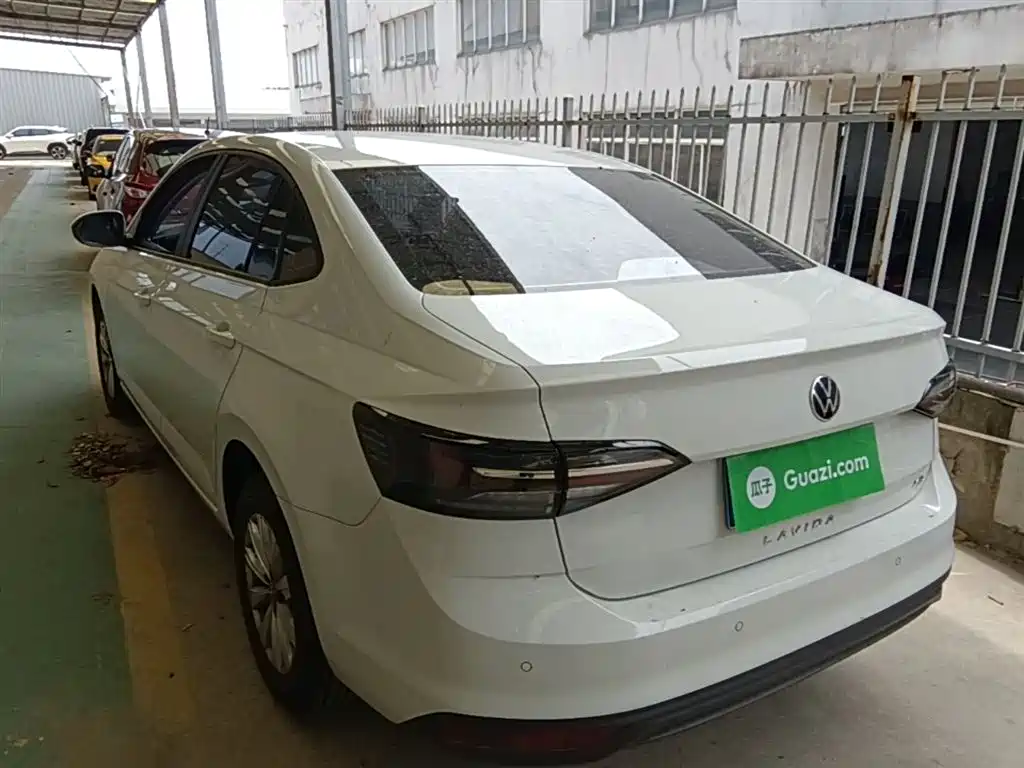 Volkswagen Lavida 2025 New Edge 1.5L Outstanding New Ease фото 5