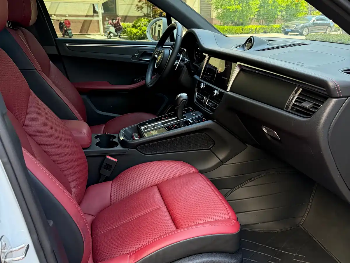 Porsche Macan 2022 Macan 2.0T фото 5