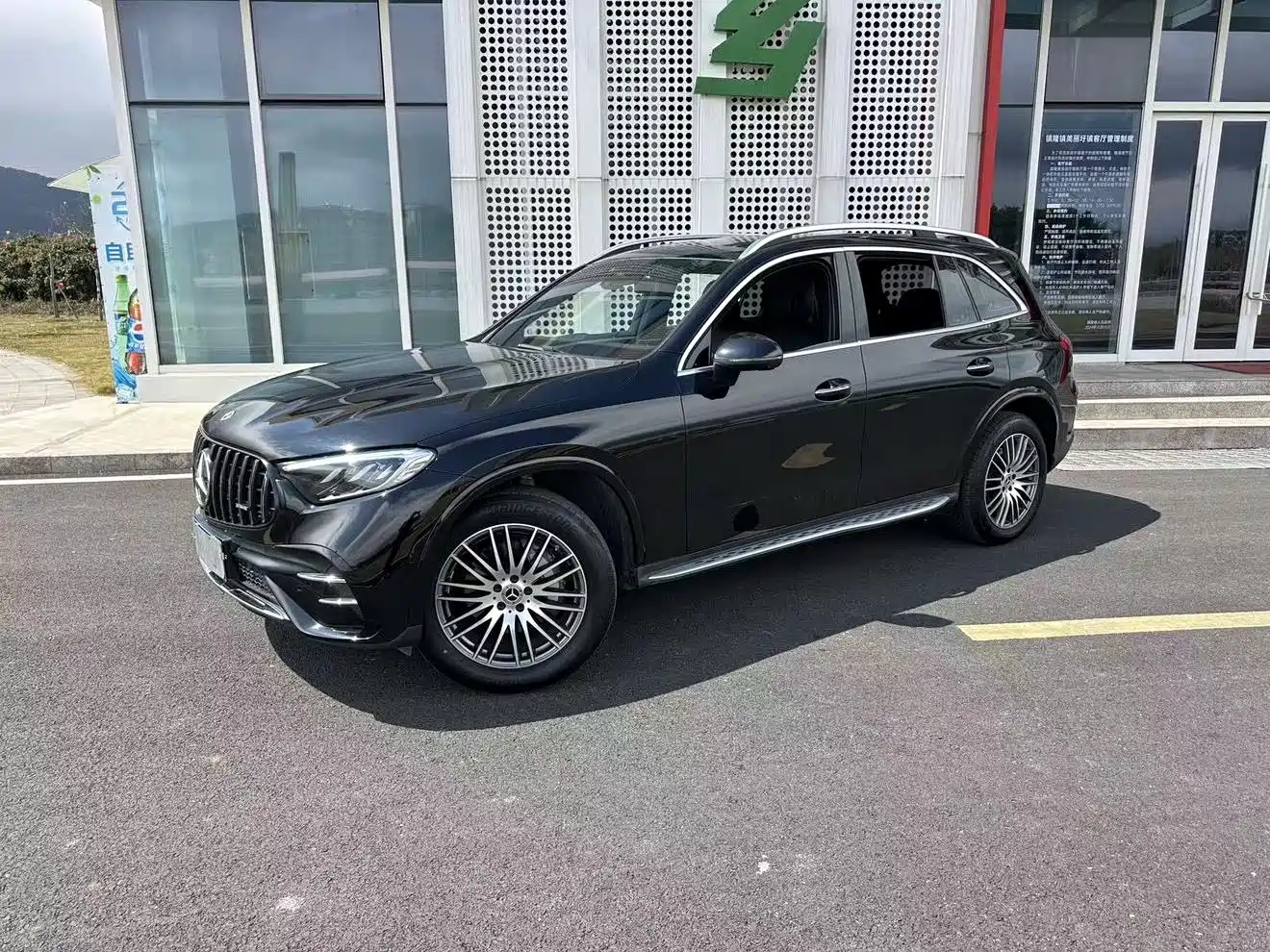 Mercedes-Benz GLC 2024 Facelift GLC 300 L 4MATIC Sport 5-seater фото 2