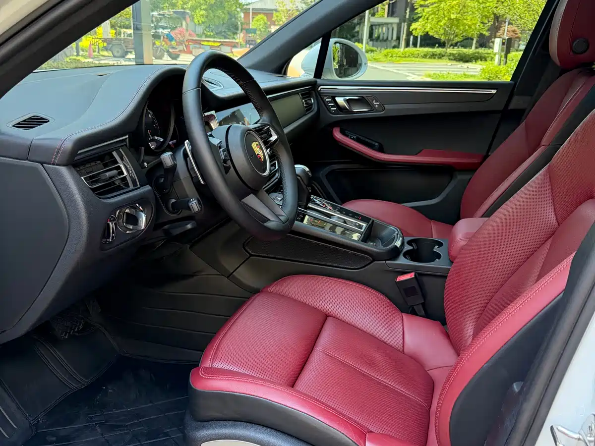 Porsche Macan 2022 Macan 2.0T фото 12