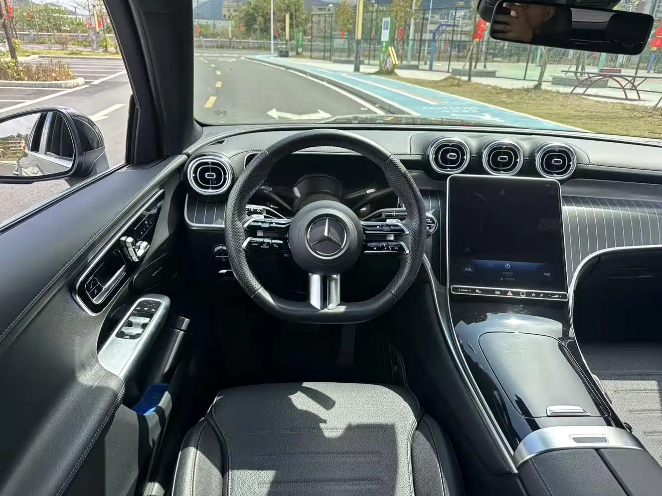 Mercedes-Benz GLC 2024 Facelift GLC 300 L 4MATIC Sport 5-seater фото 17