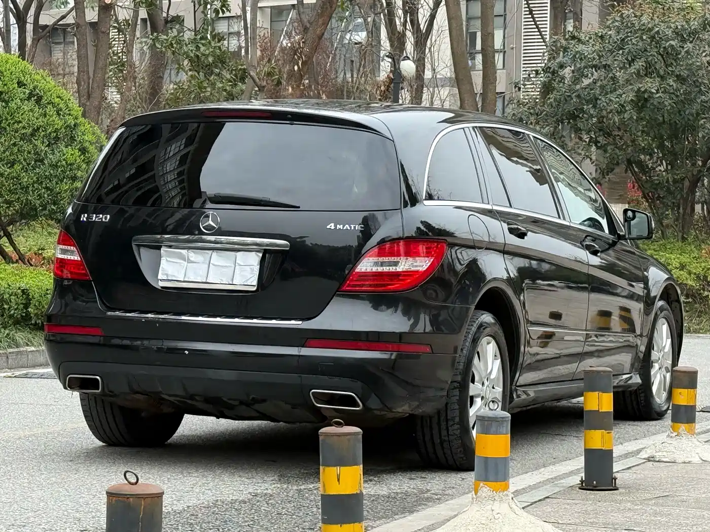 Mercedes-Benz R-Class 2017 R 320 4MATIC Business Collector's Edition фото 6