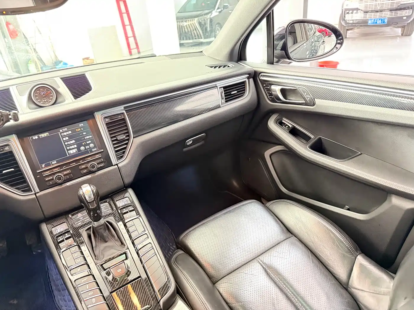 Porsche Macan 2014 Macan S 3.0T фото 16