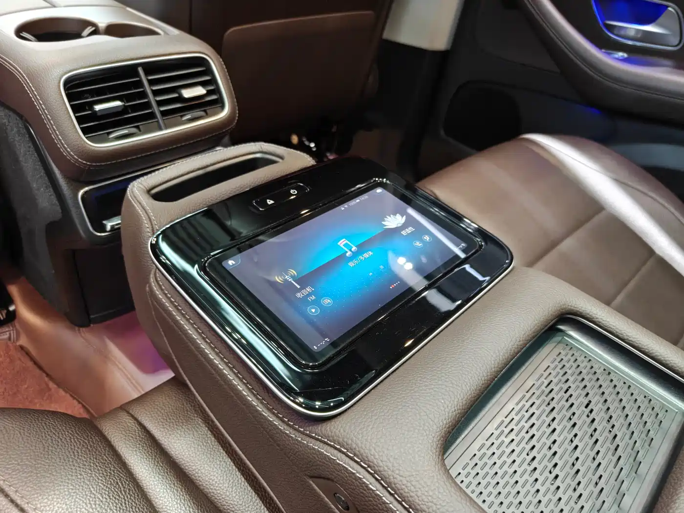Mercedes-Benz GLE 2023 GLE 450 4MATIC Luxury фото 20