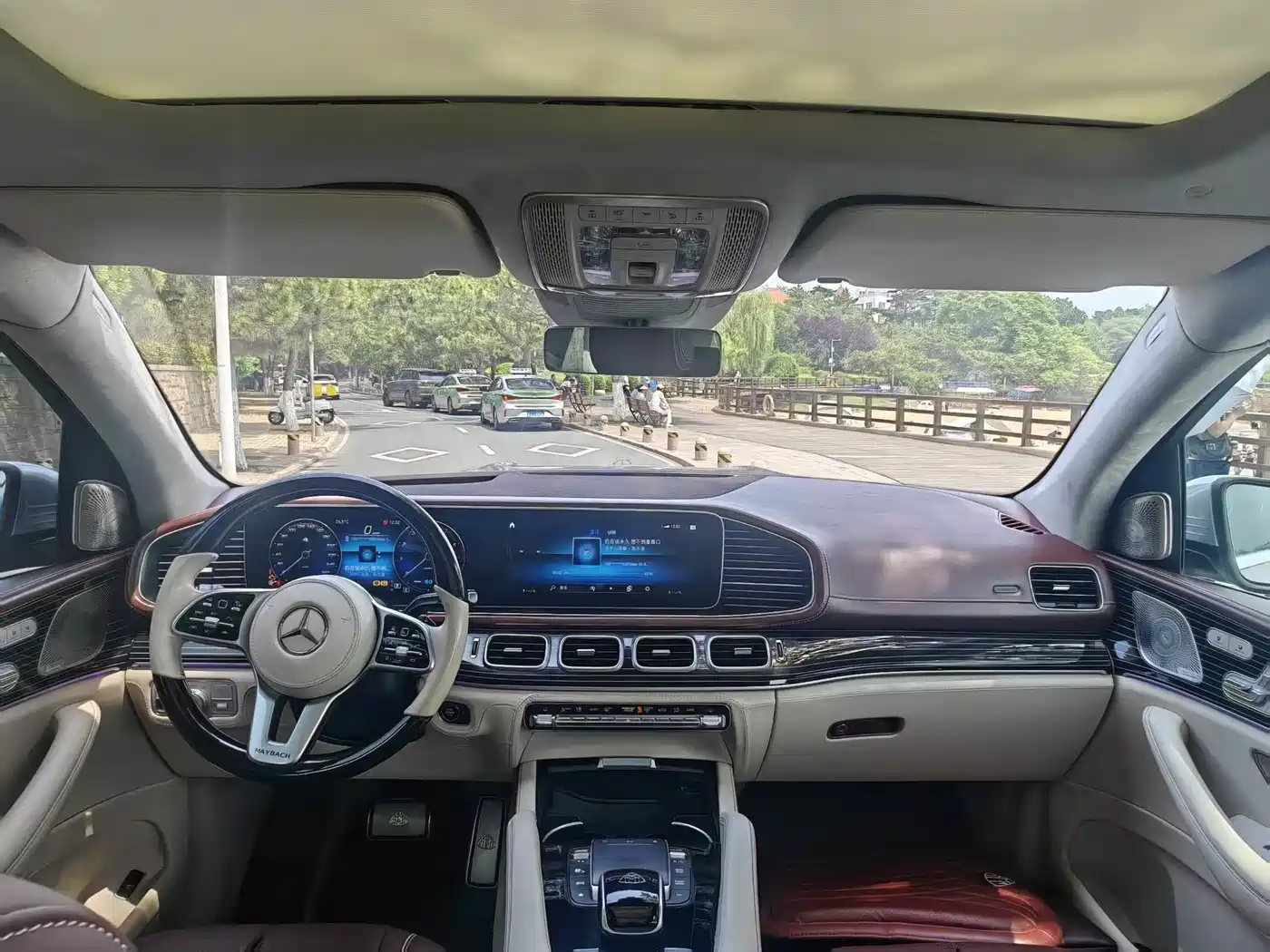 MERCEDES-BENZ MAYBACH GLS