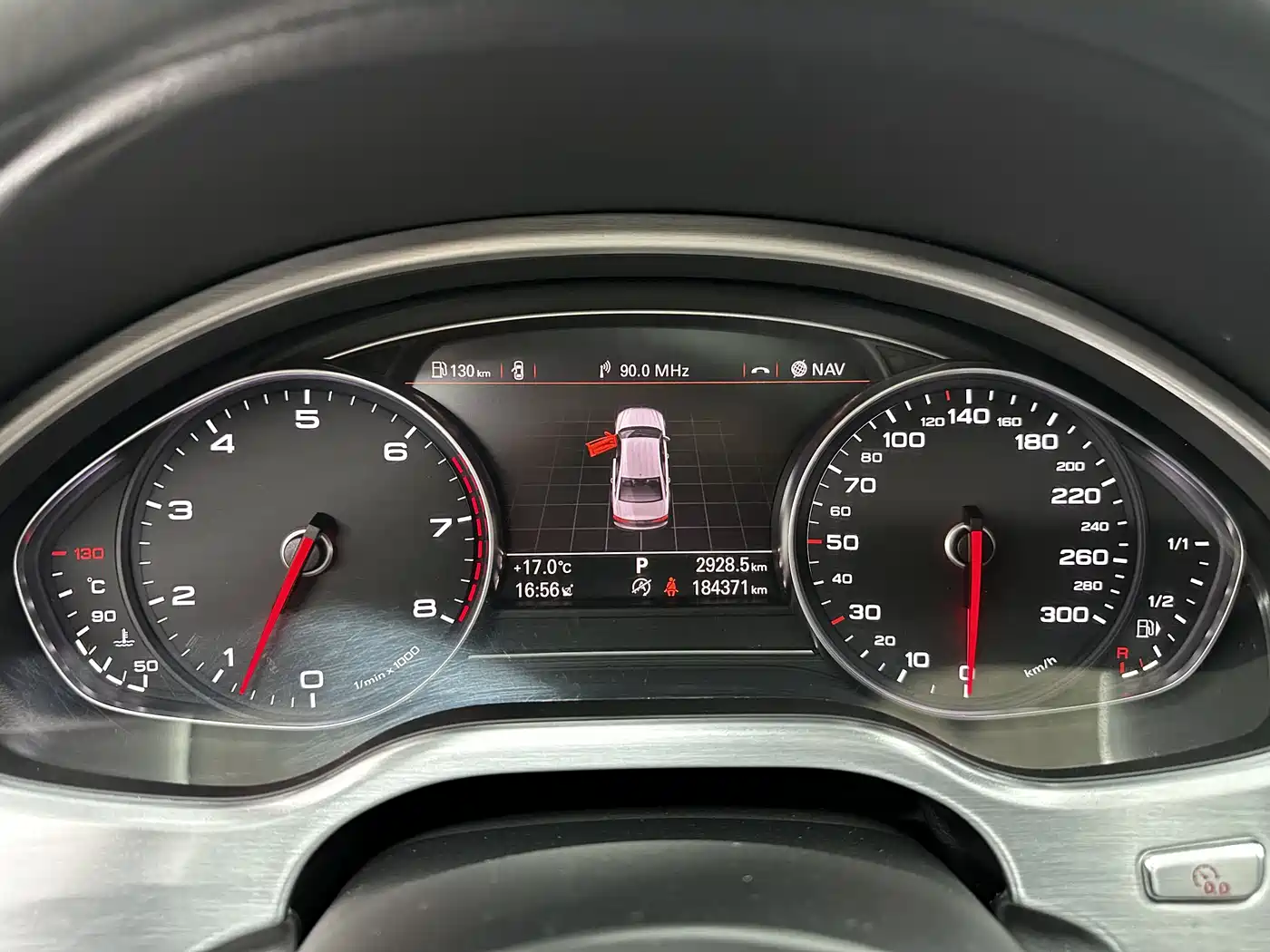 Audi A8 2016 A8L 45 TFSI quattro Comfort фото 15