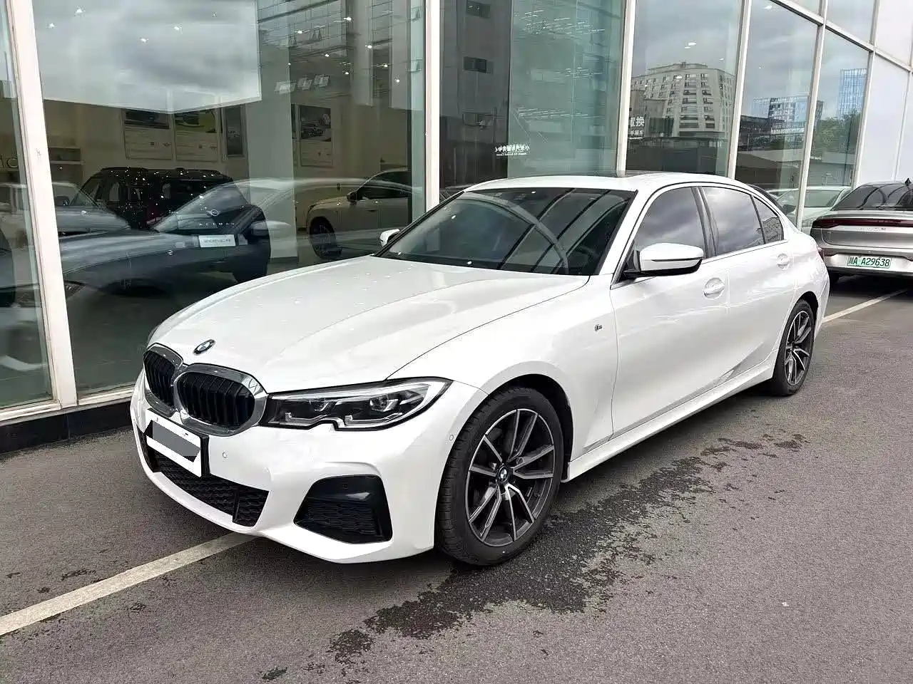 BMW 3-SERIES