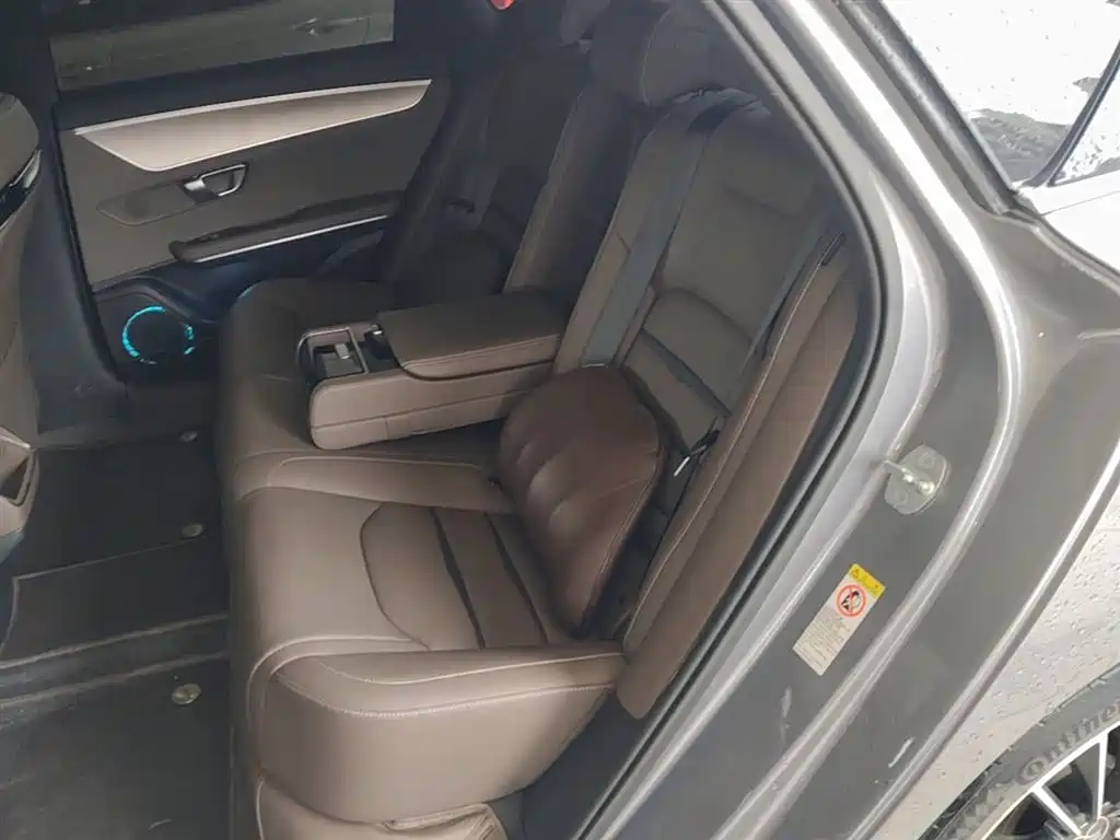 BYD Han 2021 EV Standard Range Luxury фото 17