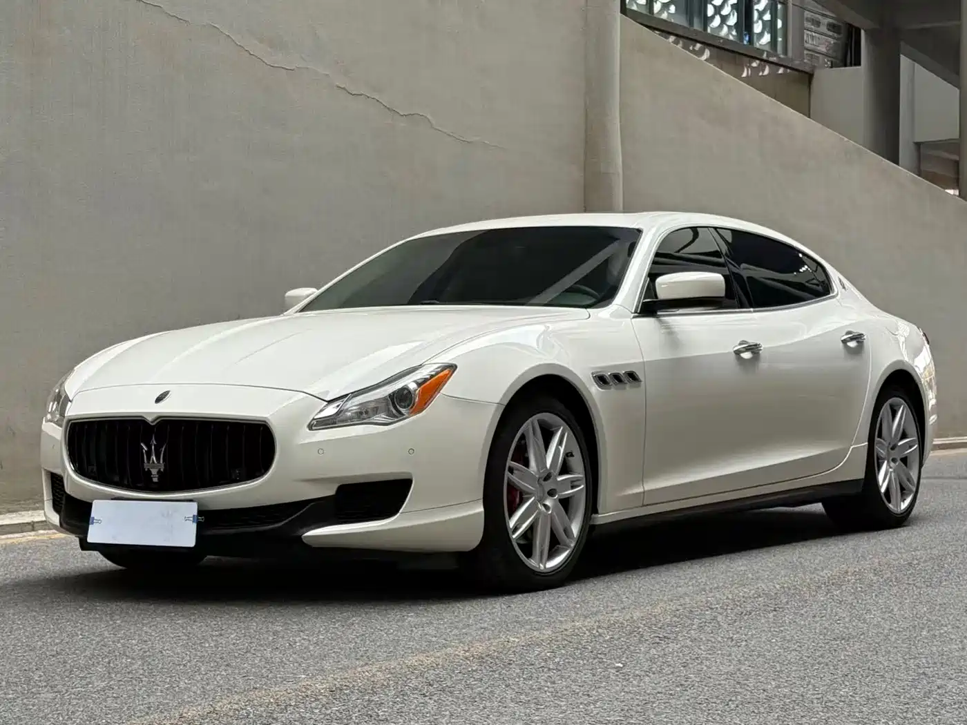 Maserati Quattroporte 2014 2013 3.0T Standard