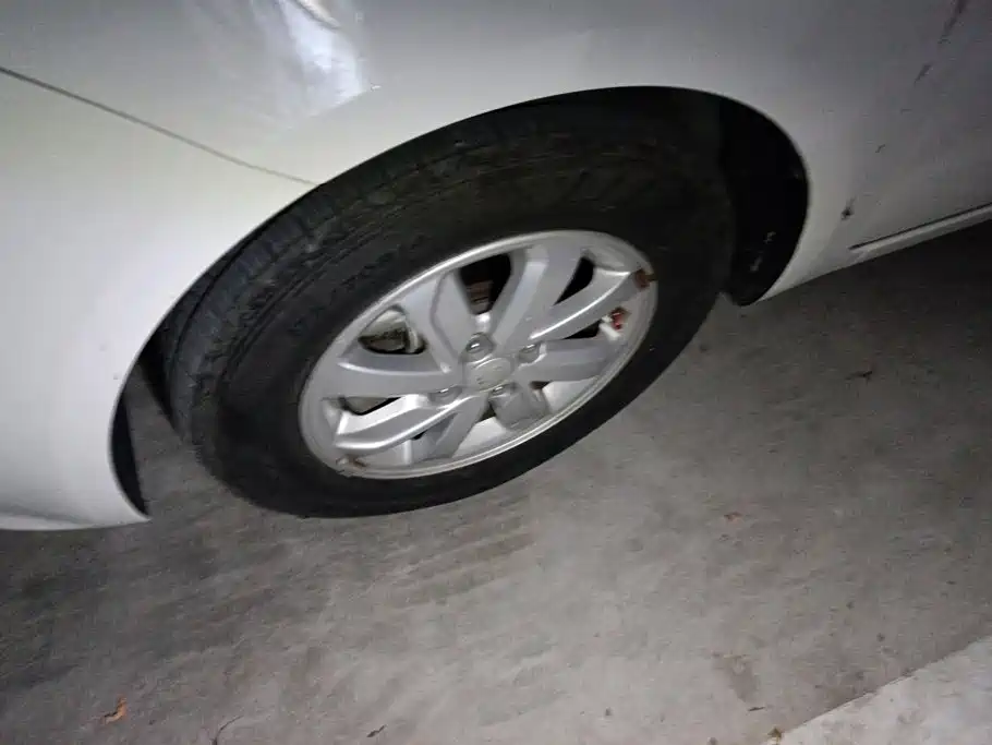 Photo 6 - Kia K2