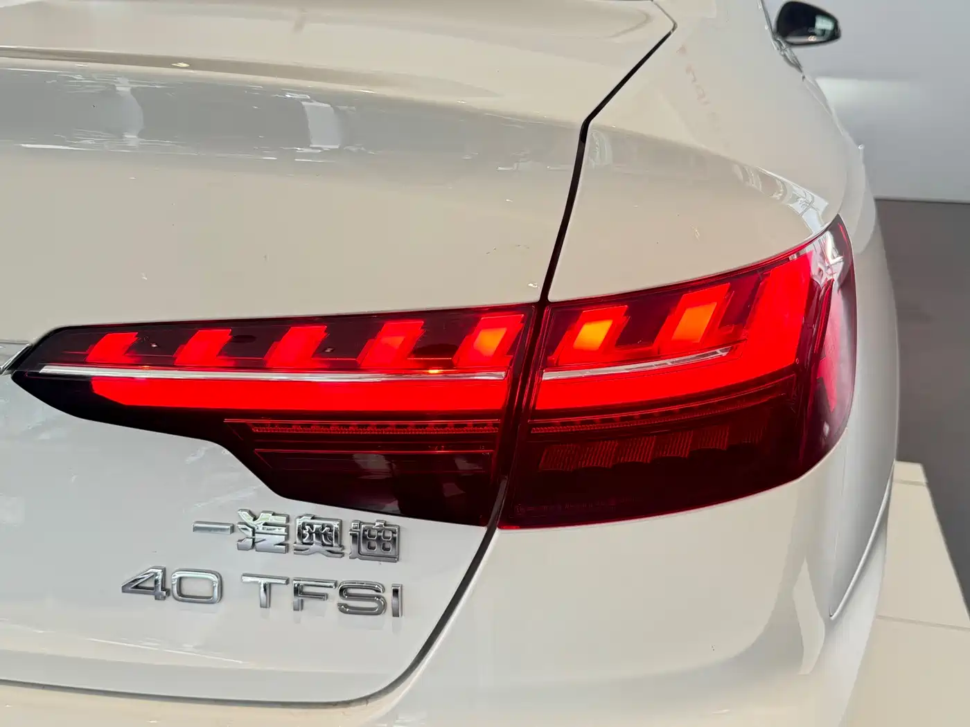 Audi A4L 2020 40 TFSI Luxury Dynamic фото 11