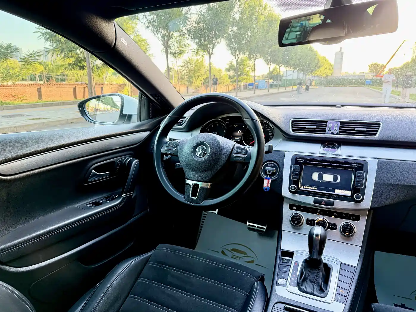 Volkswagen FAW-Volkswagen CC 2016 Model 1.8TSI Luxury фото 10