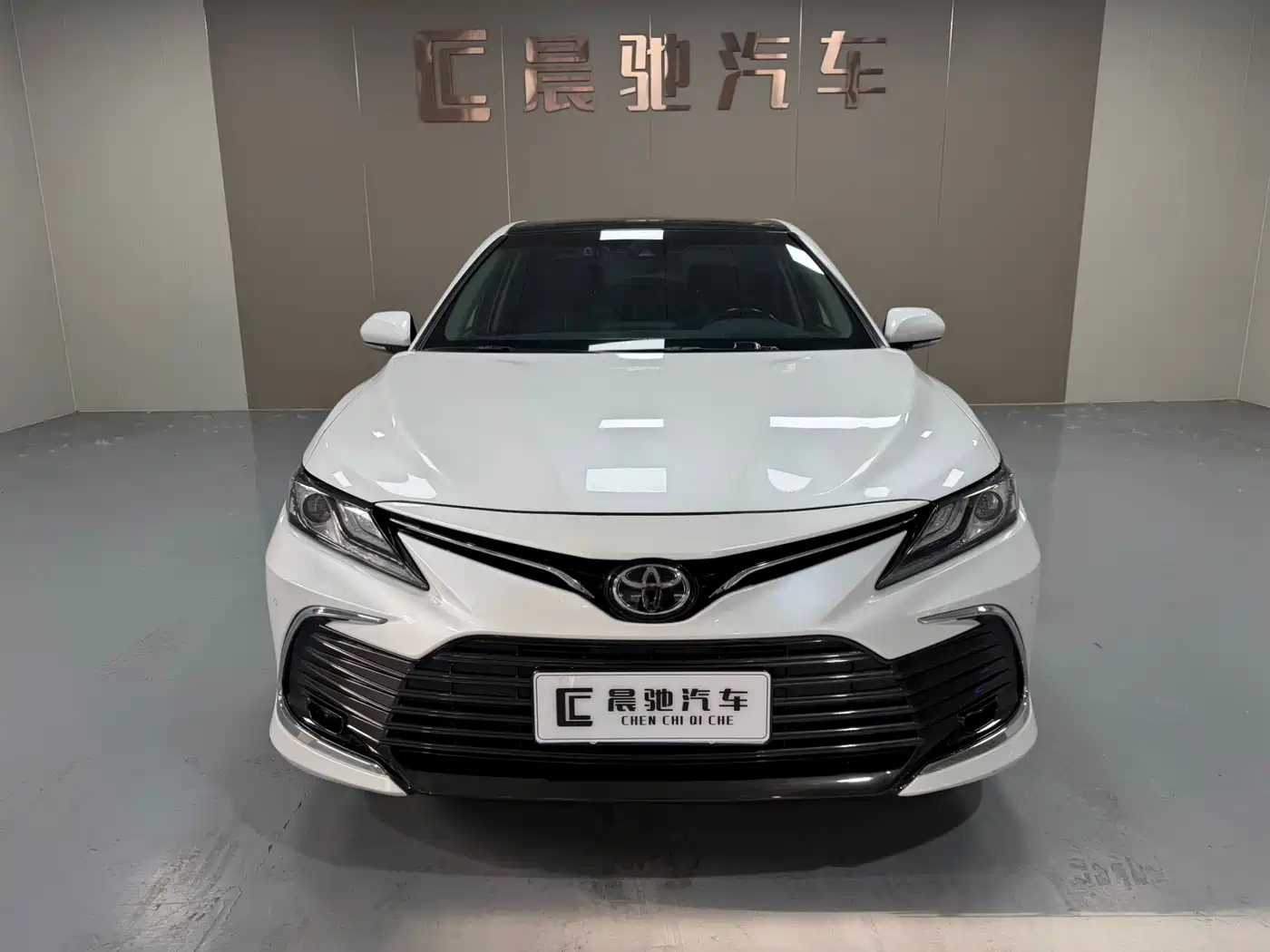 Toyota Camry 2021 2.5G Luxury Edition фото 2