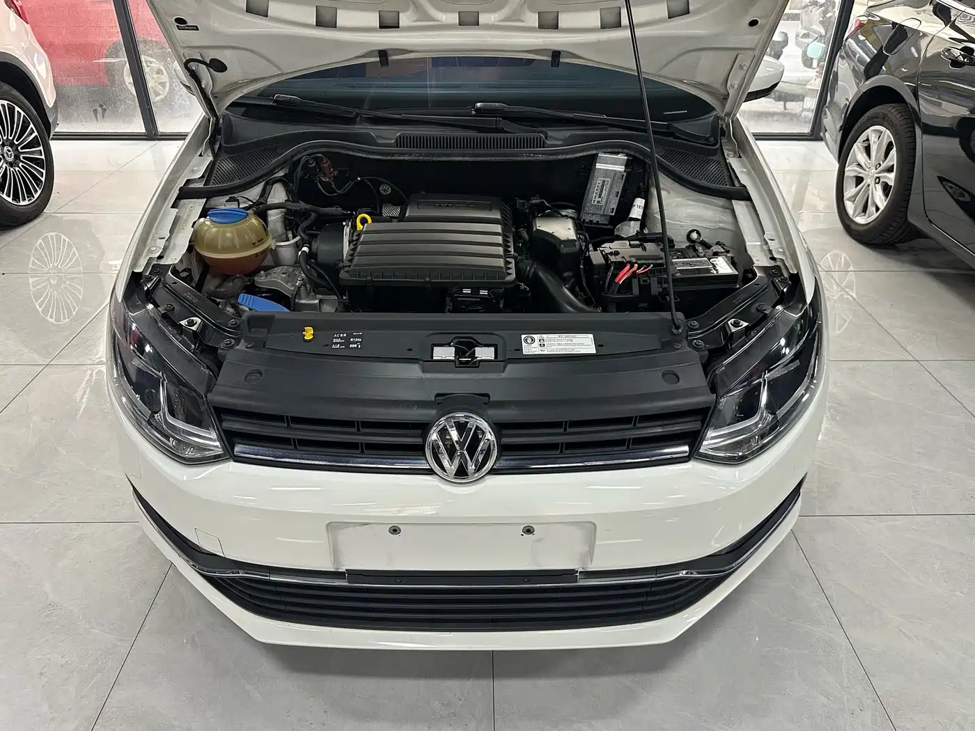 Volkswagen Polo 2018 1.5L Auto Comfort фото 11