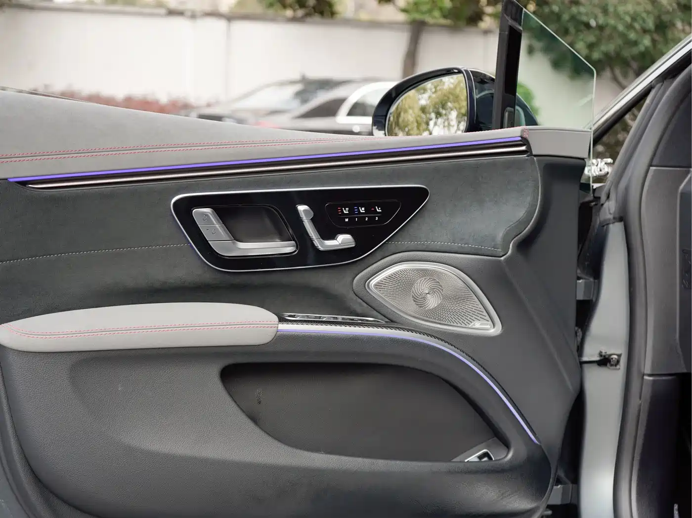 MERCEDES-BENZ EQS AMG