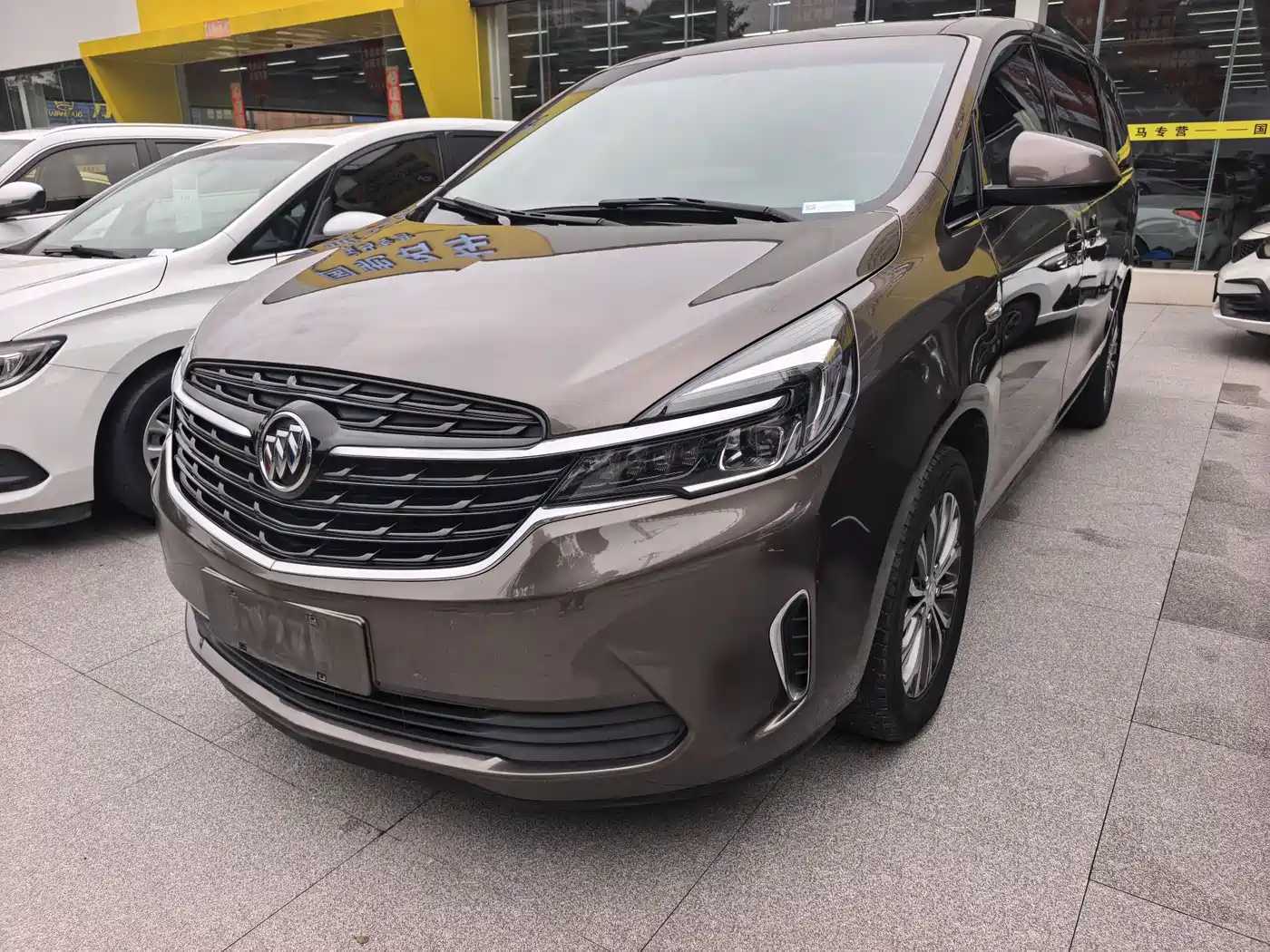 Buick GL8 2021 Land Business Class 652T Comfort