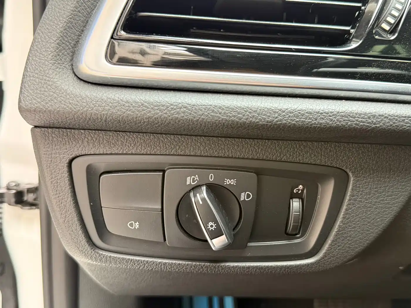 BMW 1 Series 2021 Facelift 120i M Sport Shadow Edition фото 17