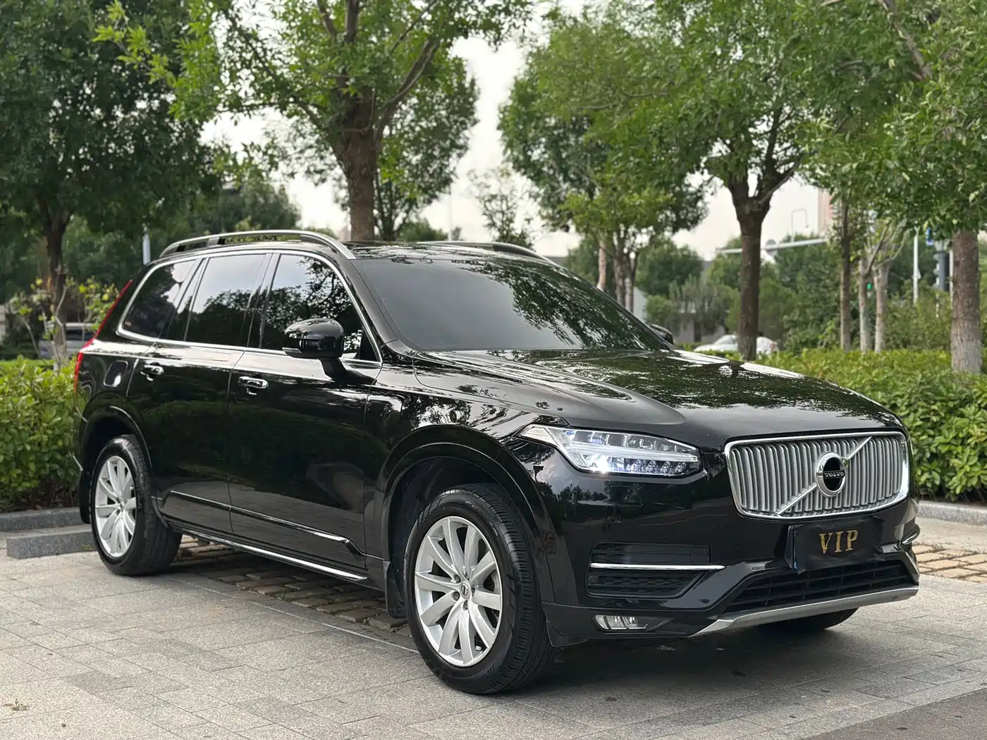 Фото 3 - Volvo XC90
