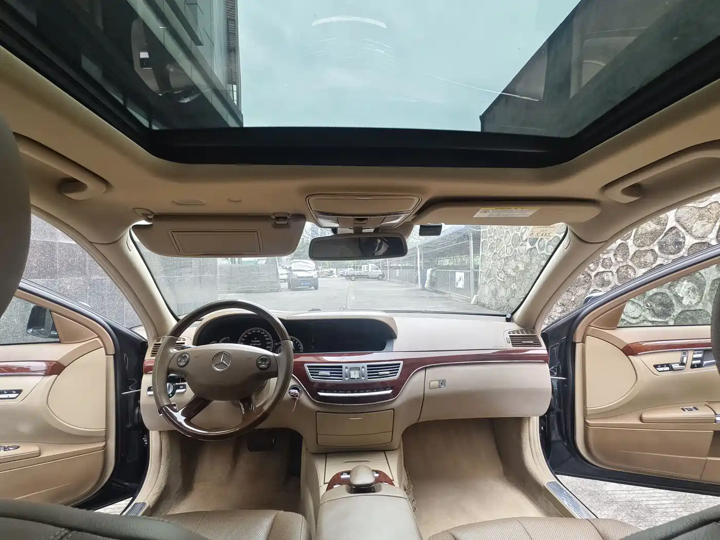 Mercedes-Benz S-Class фото 17