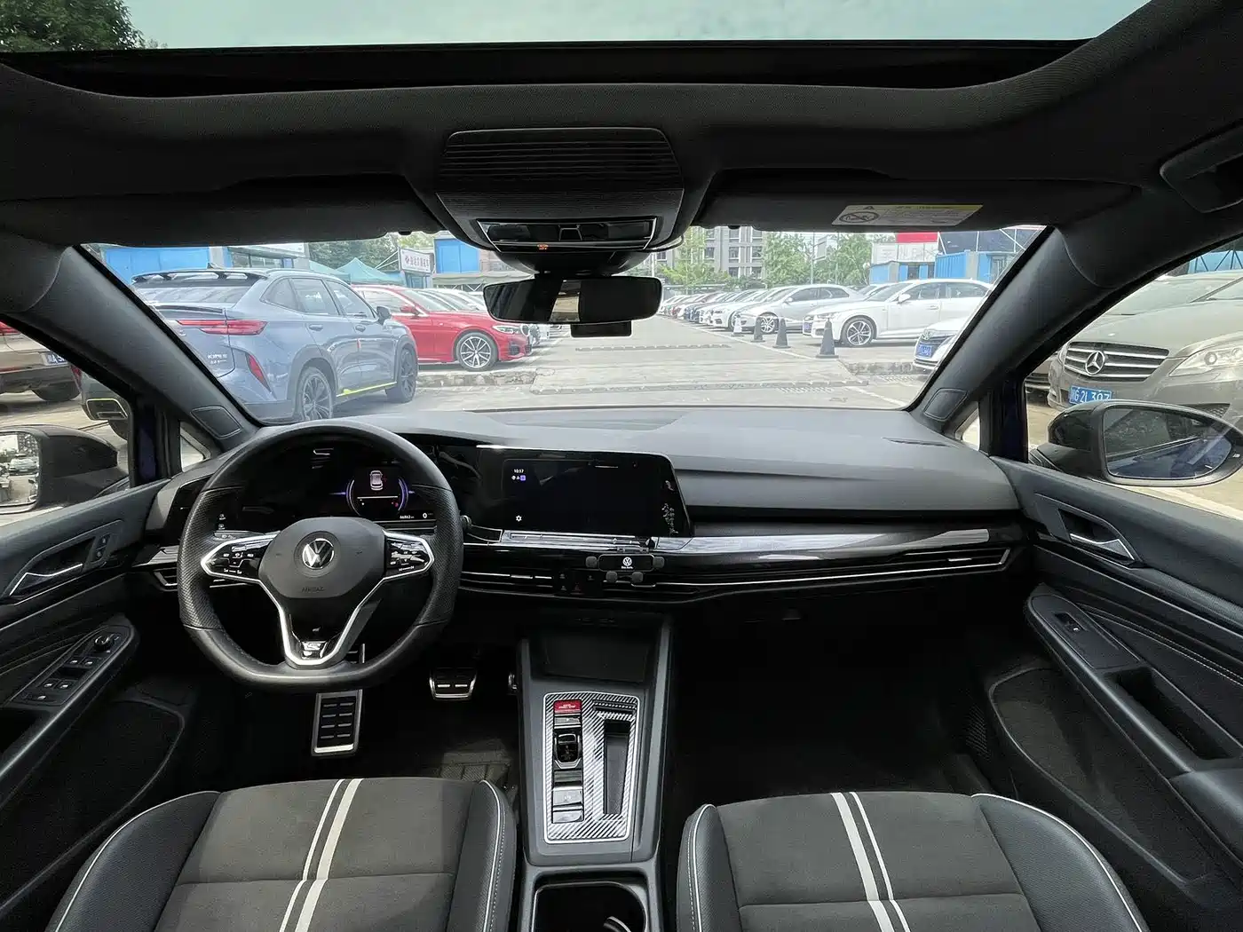 Volkswagen Golf 2021 280TSI DSG R-Line фото 14