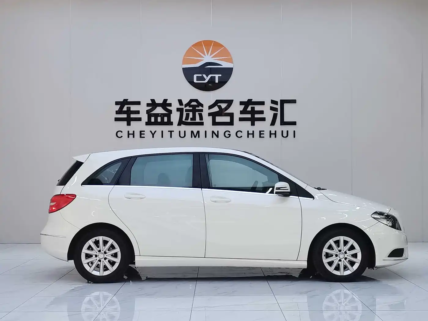 Mercedes-Benz B-Class 2012 B 180 фото 22