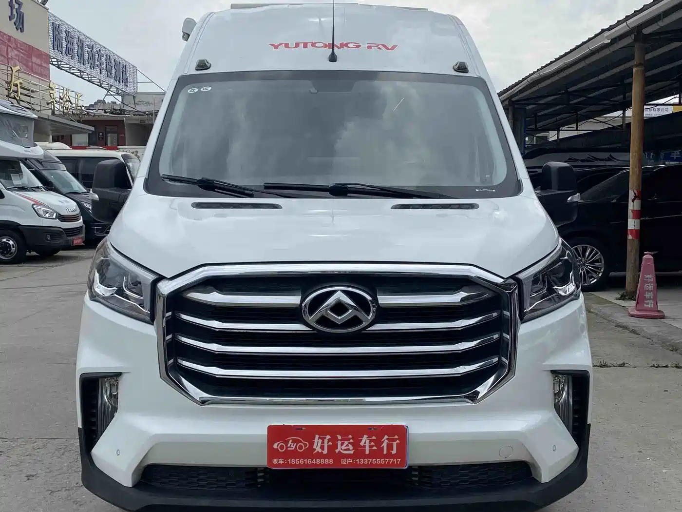 SAIC Maxus MAXUS V90 RV 2020 2021 2.0T Travel Home V90 Self-Contained Class B RV Luxury Longitudinal Bed