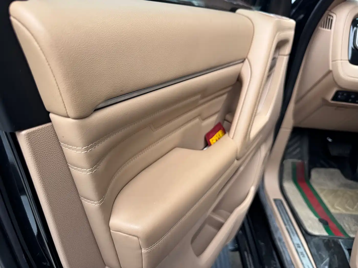 BAIC ORV Beijing Off-Road BJ60 Leiting 2024 Magic Core E-Drive Advanced 5-seater фото 6