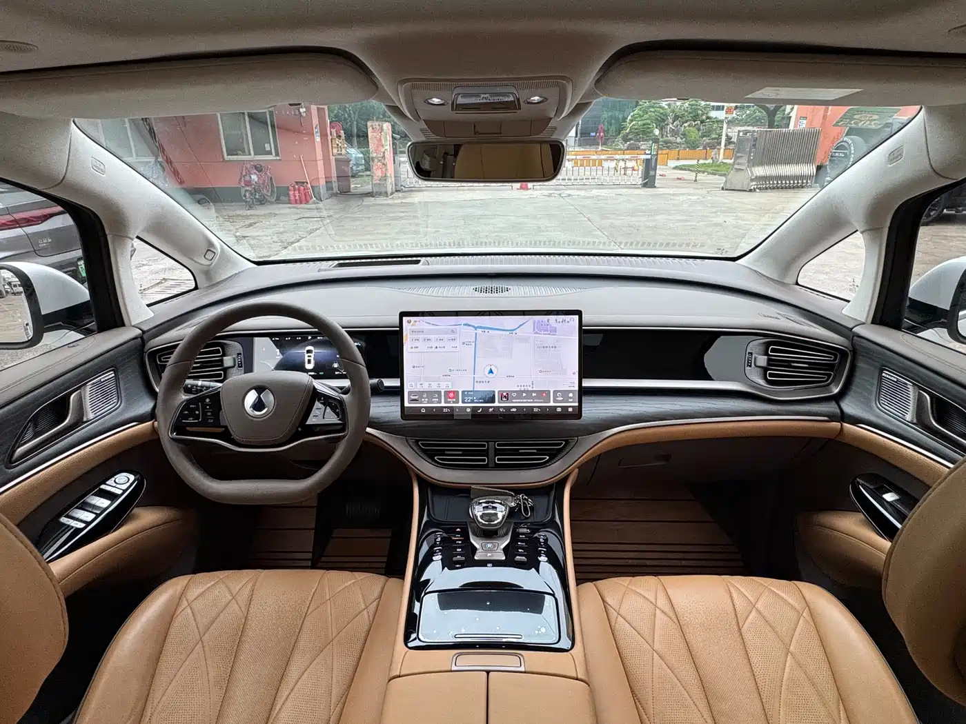 Denza D9 2022 DM-i 970 AWD Flagship фото 22