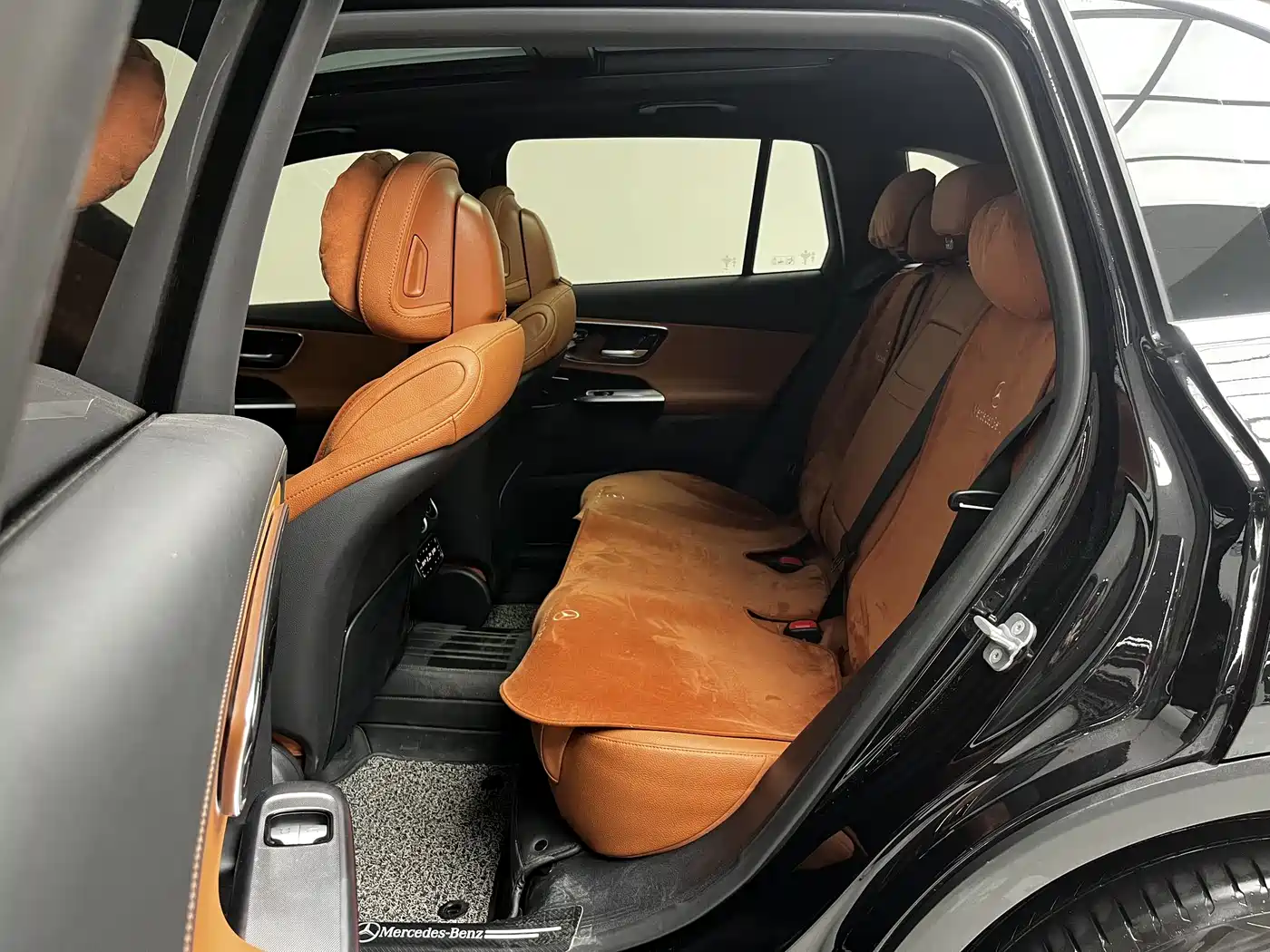 Mercedes-Benz GLC 2024 GLC 260 L 4MATIC Dynamic 5-seater фото 9