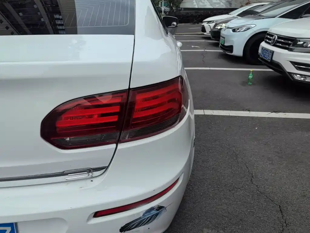Qoros 3 2017 2017 Sedan 1.6L Automatic Zhiyue