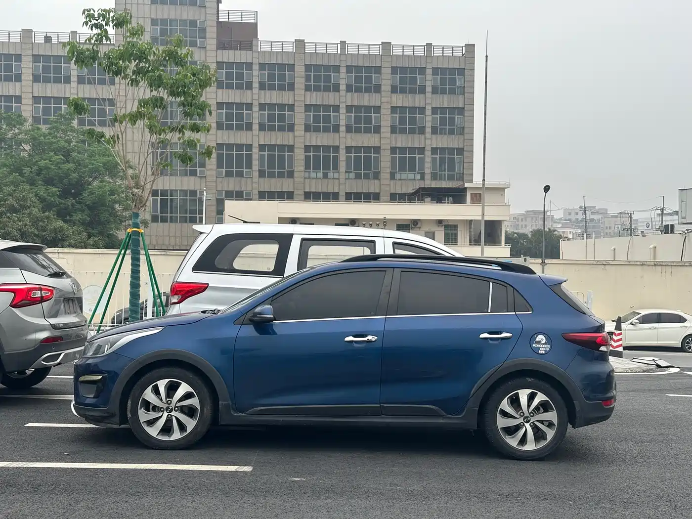 Kia KX CROSS 2017 1.4L AT GLS фото 7