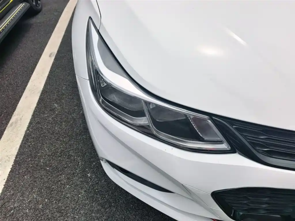 Chevrolet Cruze 2018 Redline 320 Automatic Urban Edge Edition фото 13