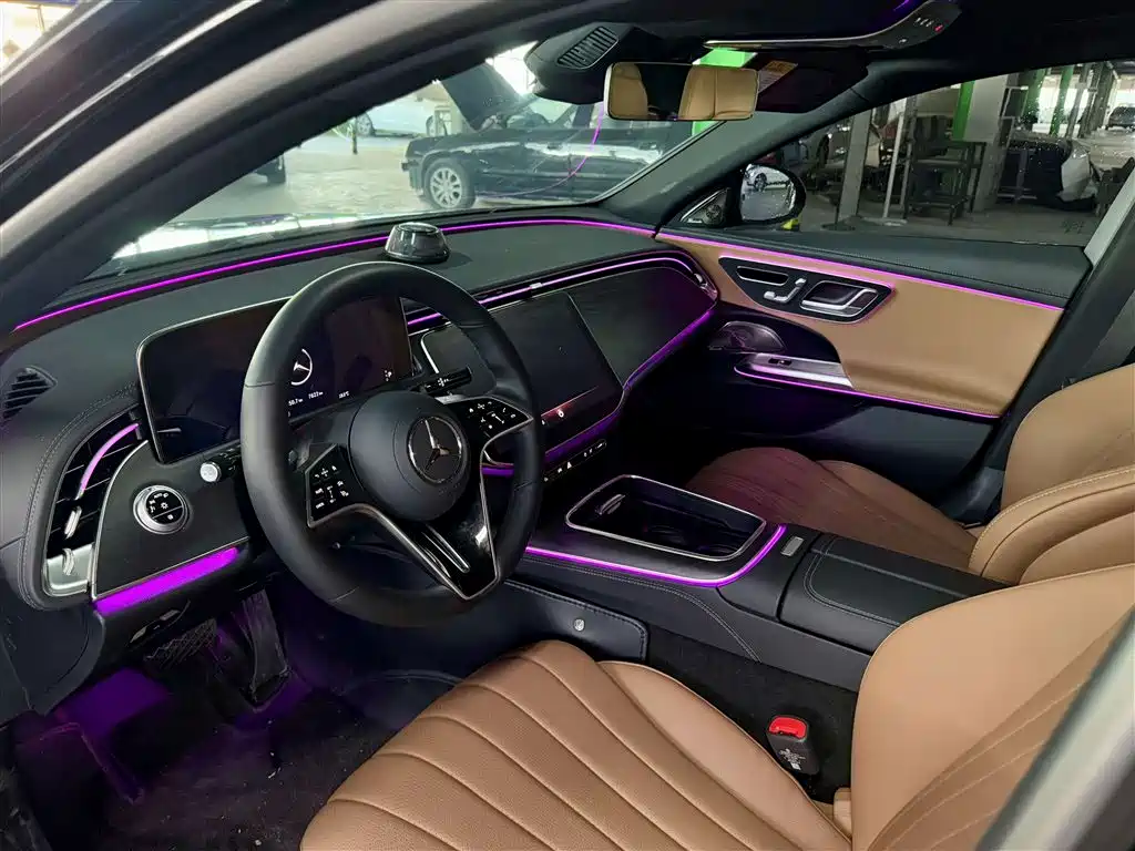 Mercedes-Benz E-Class 2026 E 260 L Classic Edition фото 6