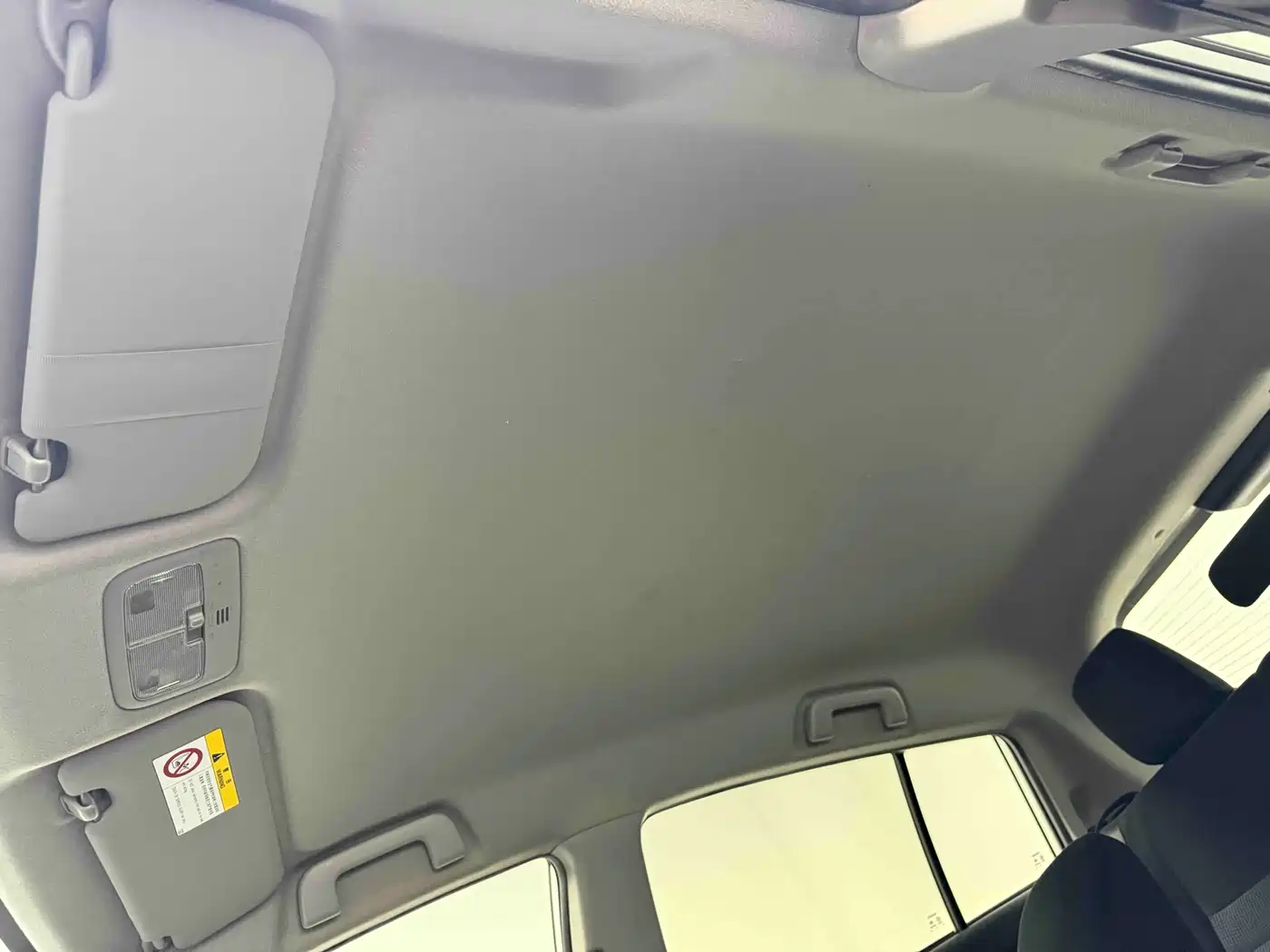 Toyota YARiS L Zhi Xuan 2019 1.5E CVT MeiDong Edition China VI фото 7