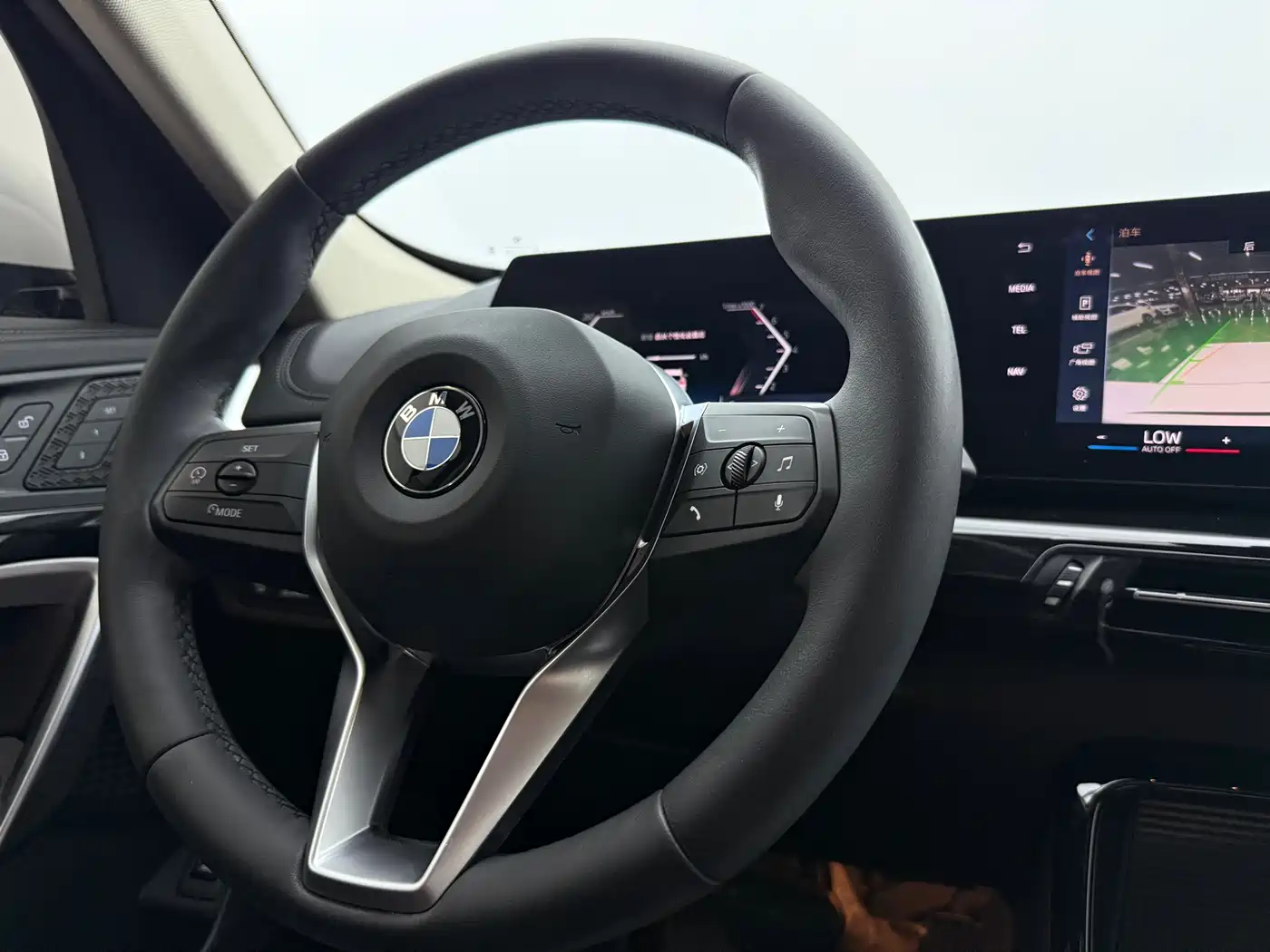 BMW X1 2023 sDrive20Li X Design Package фото 14