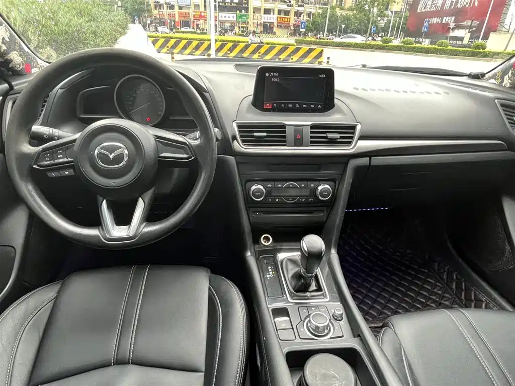 Mazda Mazda3 Axela 2017 Sedan 1.5L Automatic Luxury China V фото 14