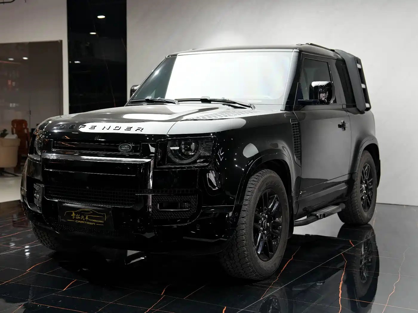 LAND ROVER DEFENDER