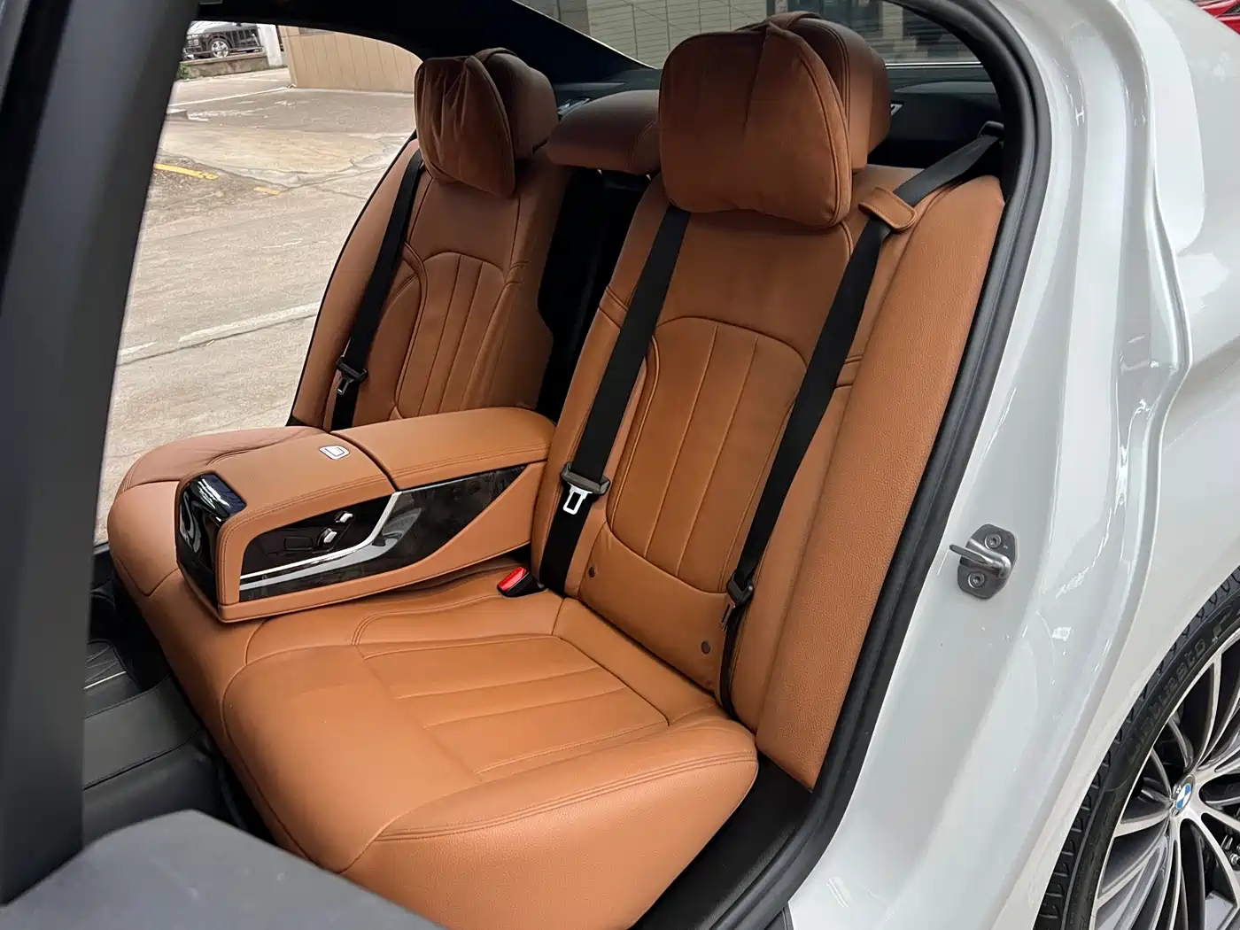 BMW 5 Series 2020 530Li Leading M Sport Package фото 23