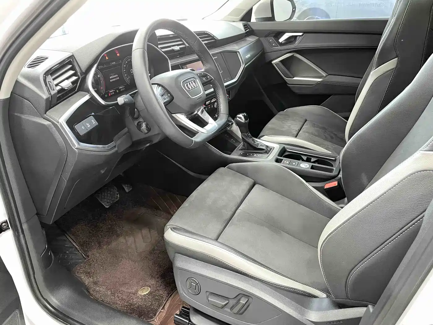 Audi Q3 2023 35 TFSI Fashion Dynamic (1.4T) фото 7