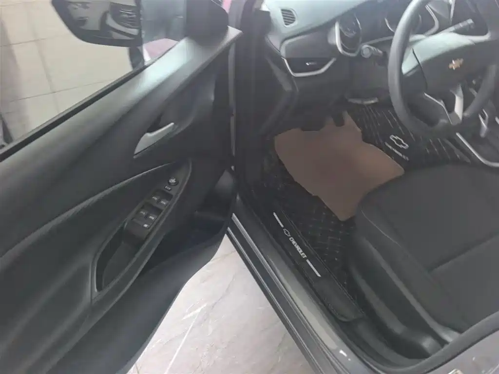 Chevrolet Cavalier 2020 325T Automatic Joy Edition фото 16