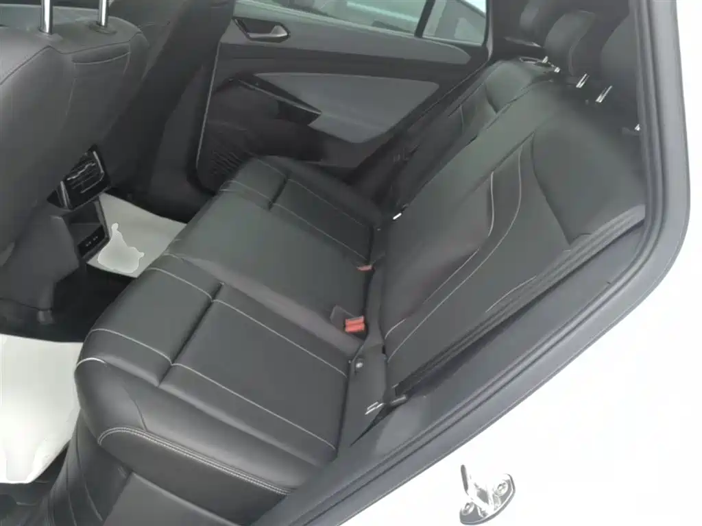 Volkswagen ID.4 X 2025 Smart Pure Intelligent Edition фото 17