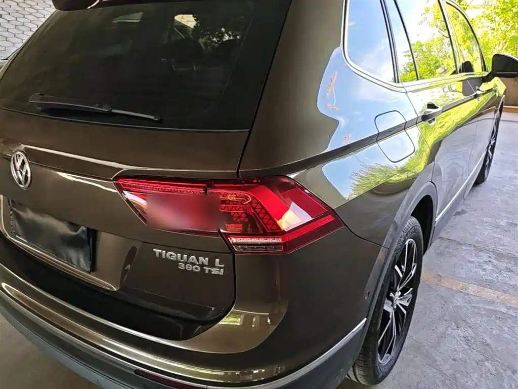 Volkswagen Tiguan L 2019 380TSI Auto AWD Smart Luxury Edition China V фото 8