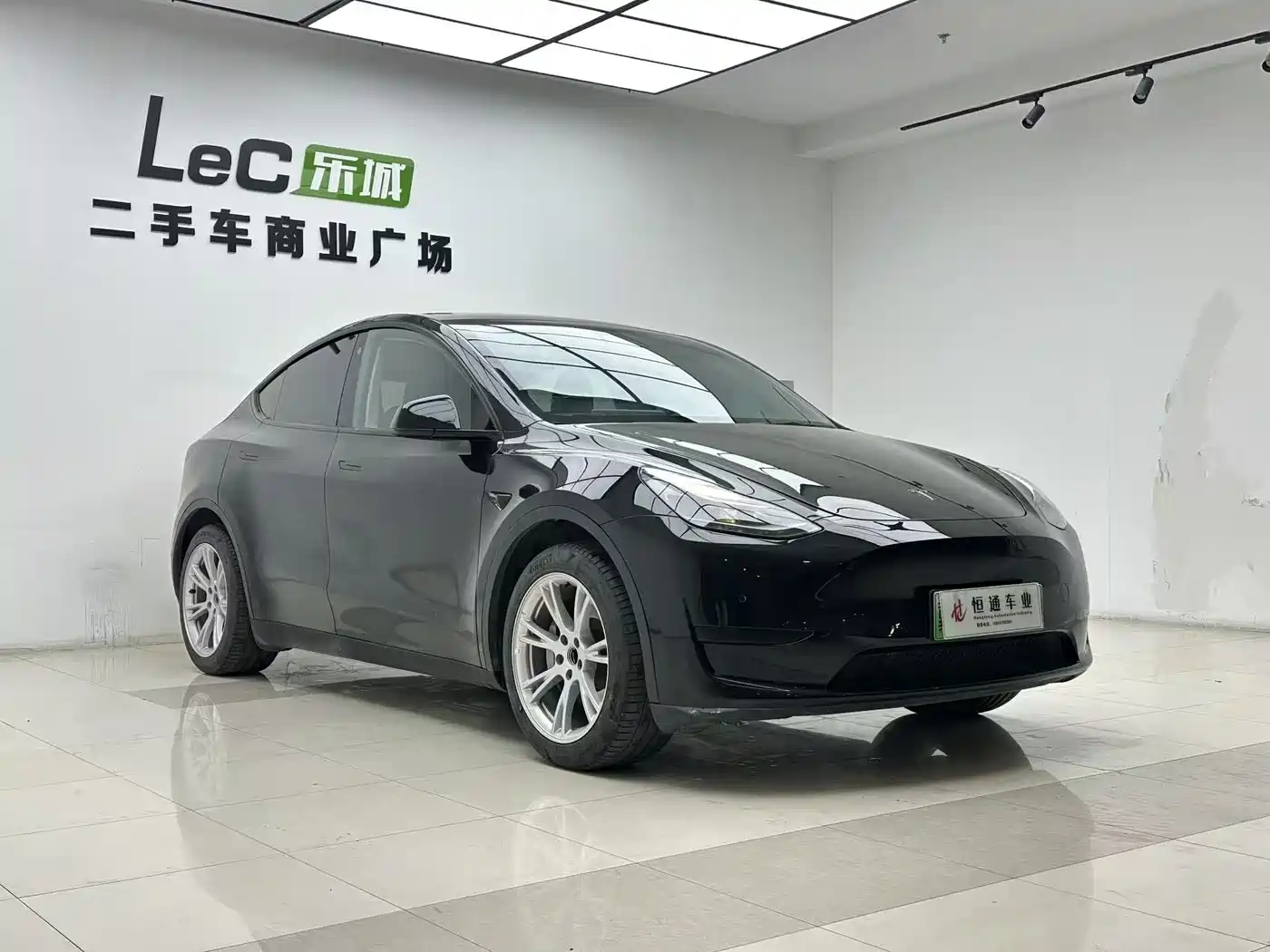Tesla Model Y 2023 Rear-Wheel Drive Edition фото 3